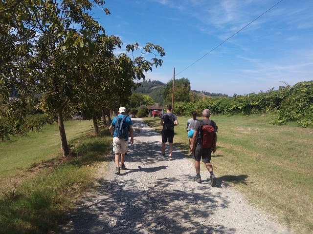 Tra Calanchi e Castelli
